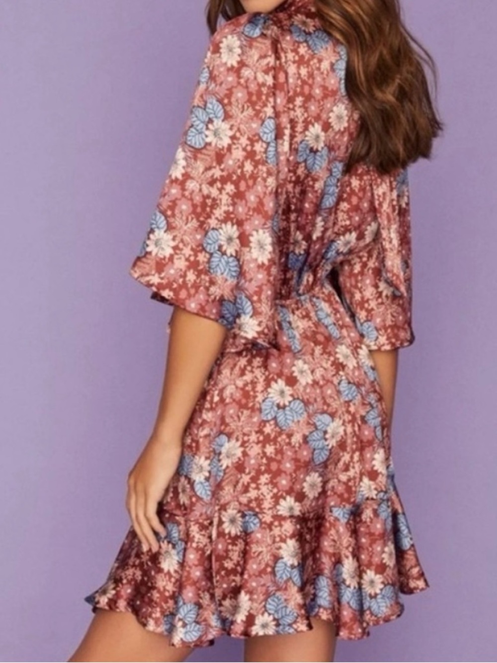 NWT- Vici Satin Foster Keyhole with light blue, navy, cream, rust florals. - Picture 6 of 7
